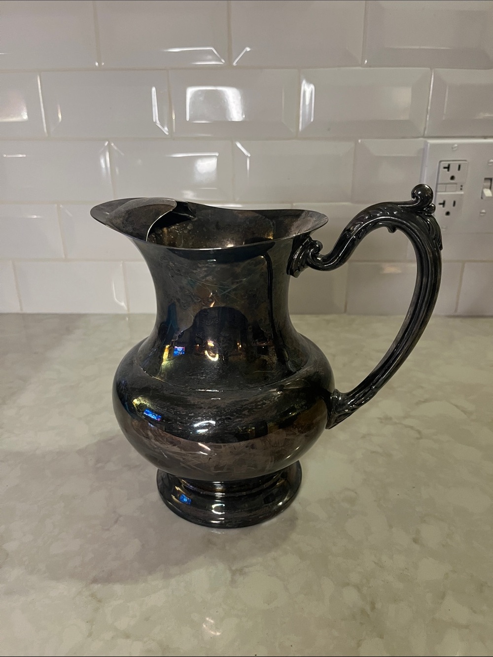 Vintage Oneida Silverplate Beverage Pitcher
